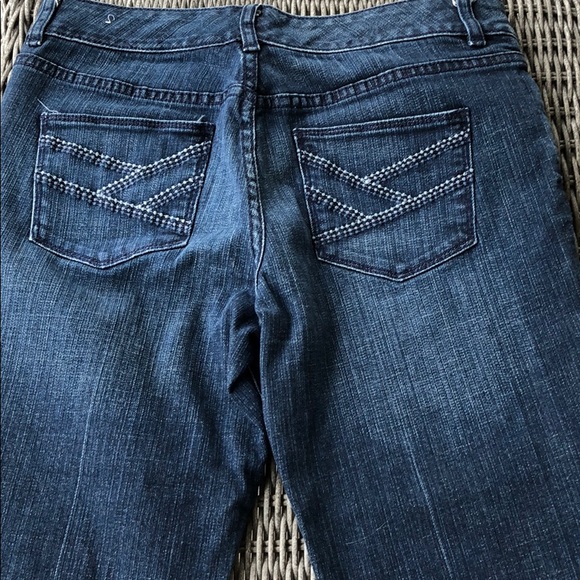 The Limited 312 - Picture 2 of 5